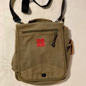 G. I. Joe Retaliation movie cast/crew messenger bag